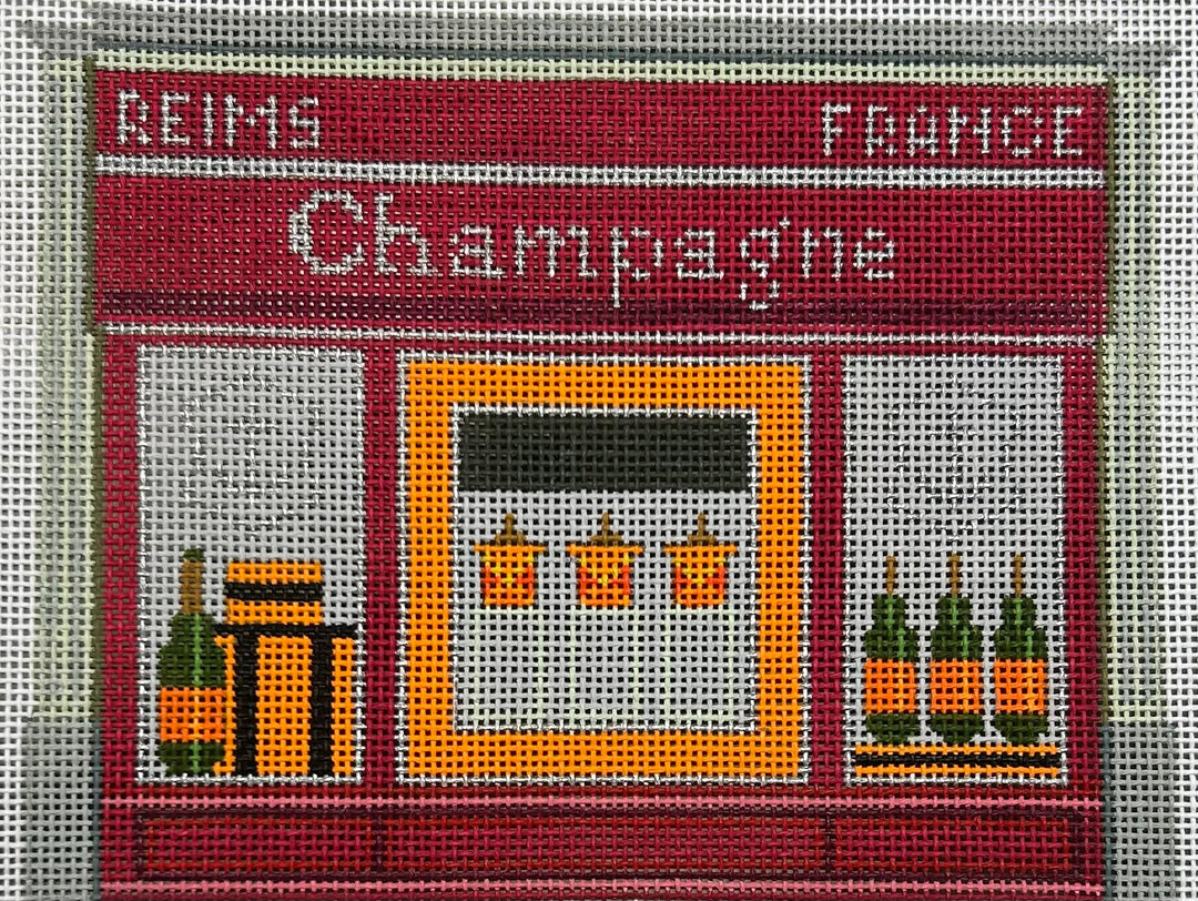 CHAMPAGNE STOREFRONT