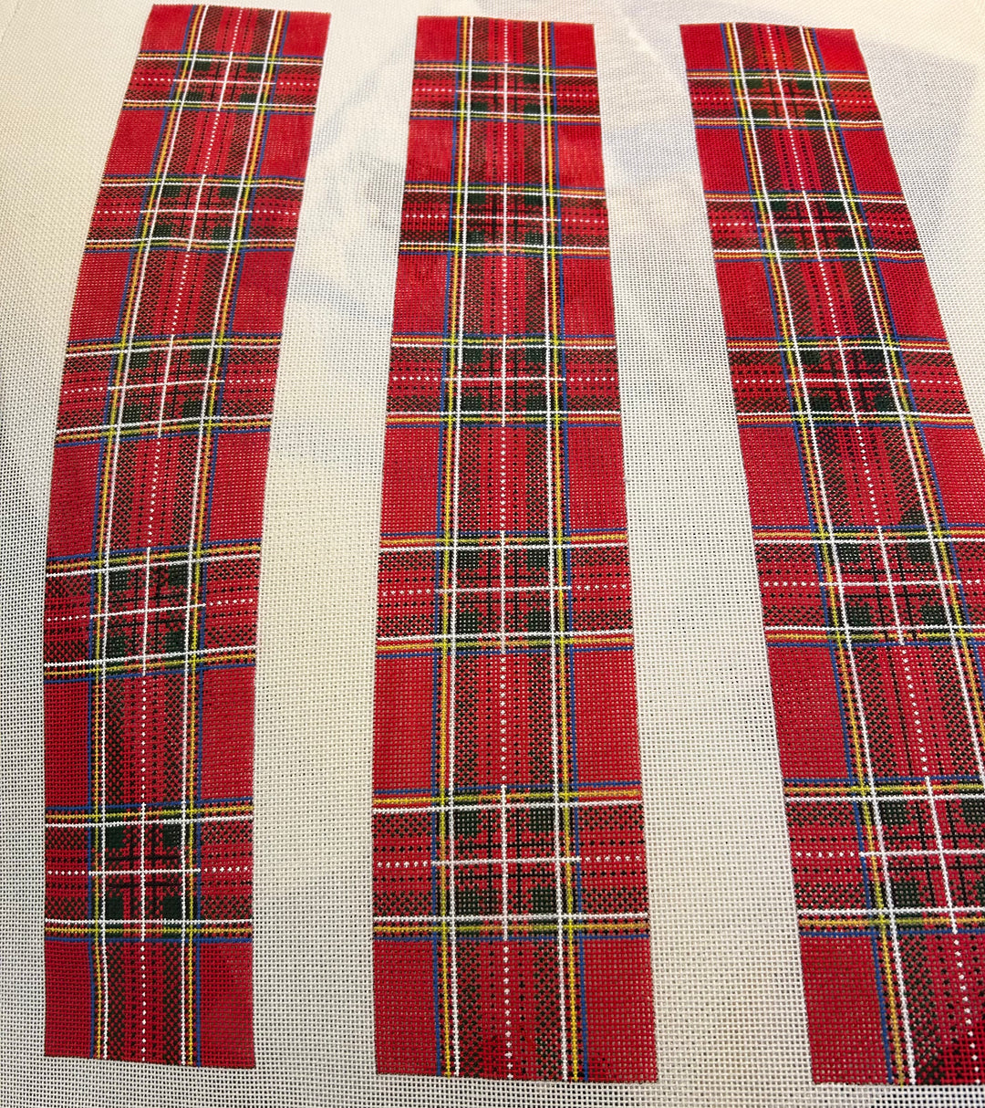 ROYAL STEWART PLAID LUGGAGE RACK STRAPS