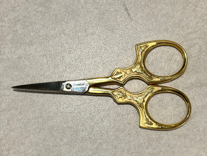 ROCOCO GOLD HANDLE SCISSOR