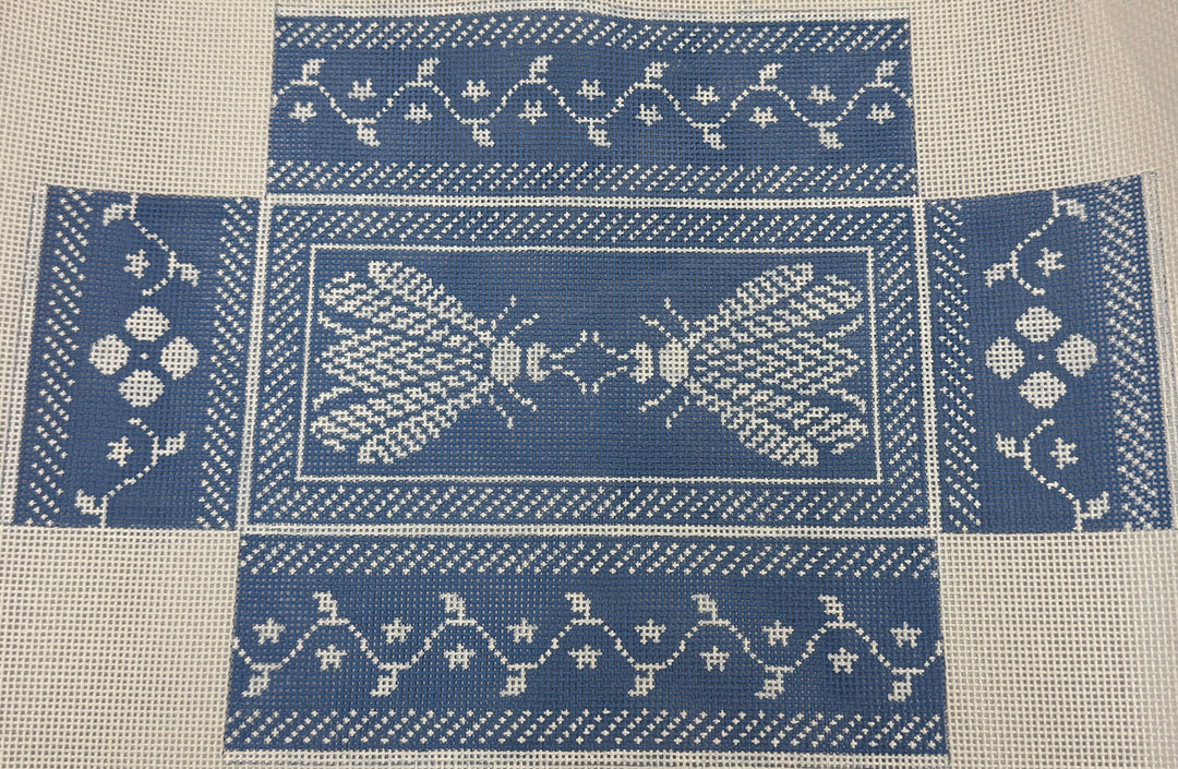 BEE BRICK COVER - WEDGEWOOD/CREAM